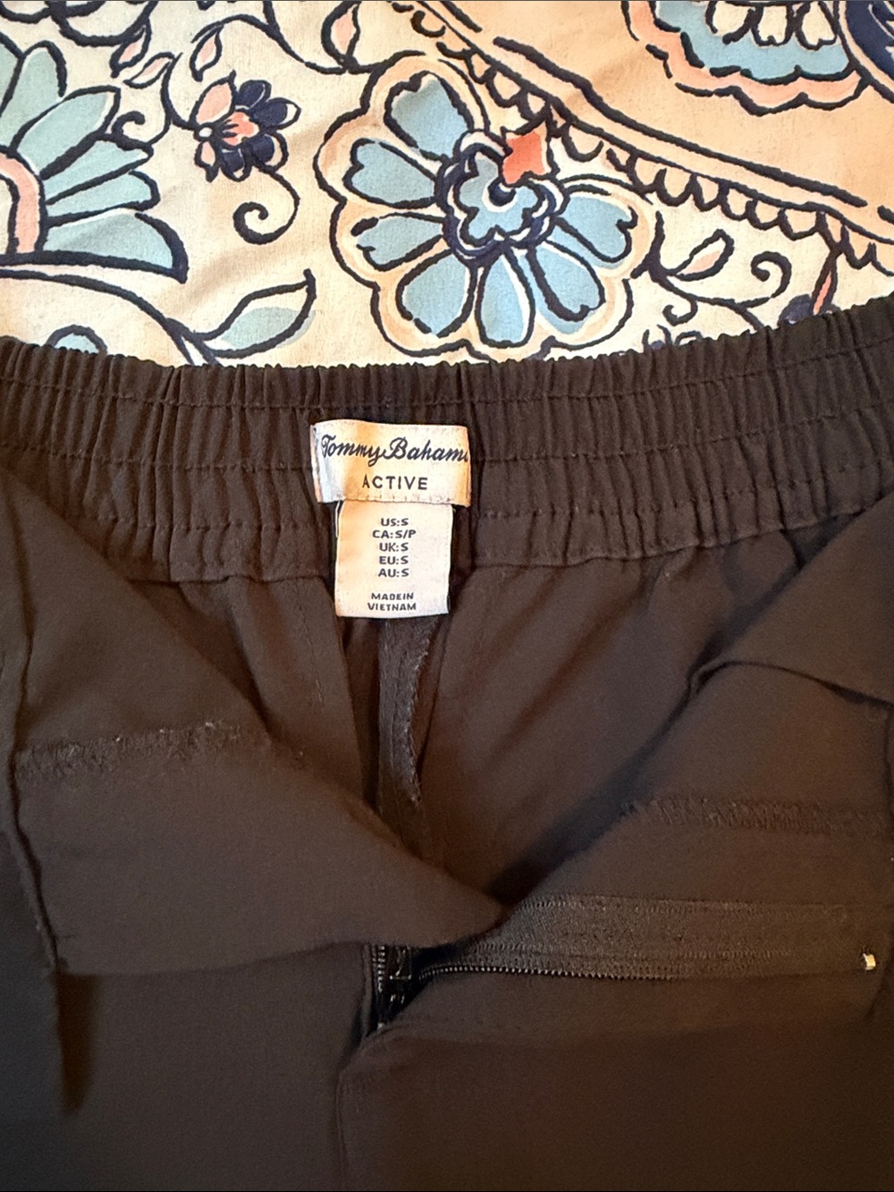 Tommy Bahama Black  Active Joggers/ casual shorts for women